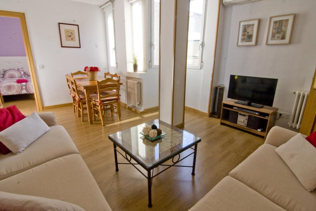 Apartamento Atico Latina Madrid Exterior foto